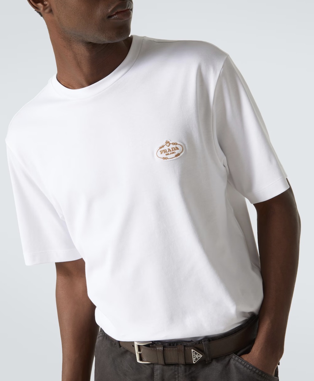 《比類なき逸品》【PRADA】コットンジャージーTシャツ