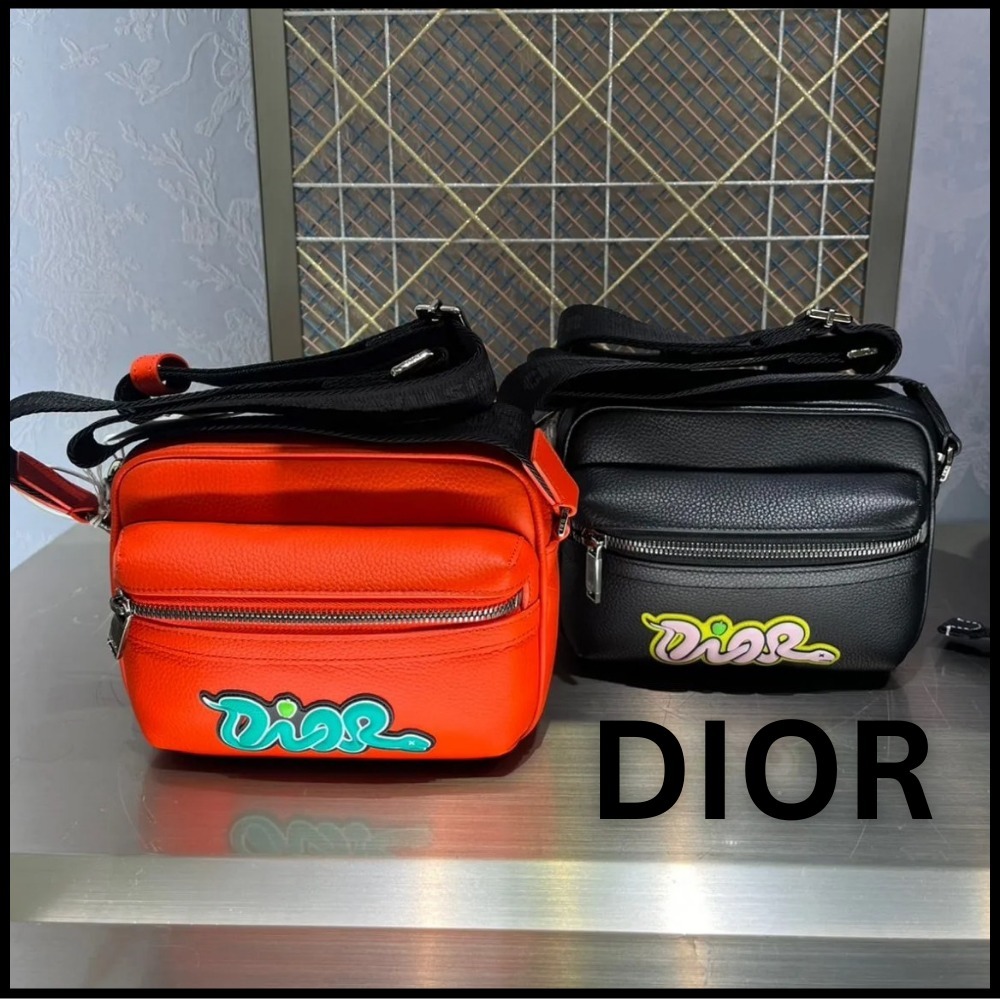 【新作】DIOR ショルダーバッグ カーフスキン＆ファブリック