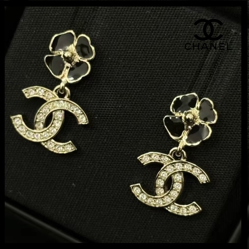【大人な印象に♡】CHANEL★ピアス