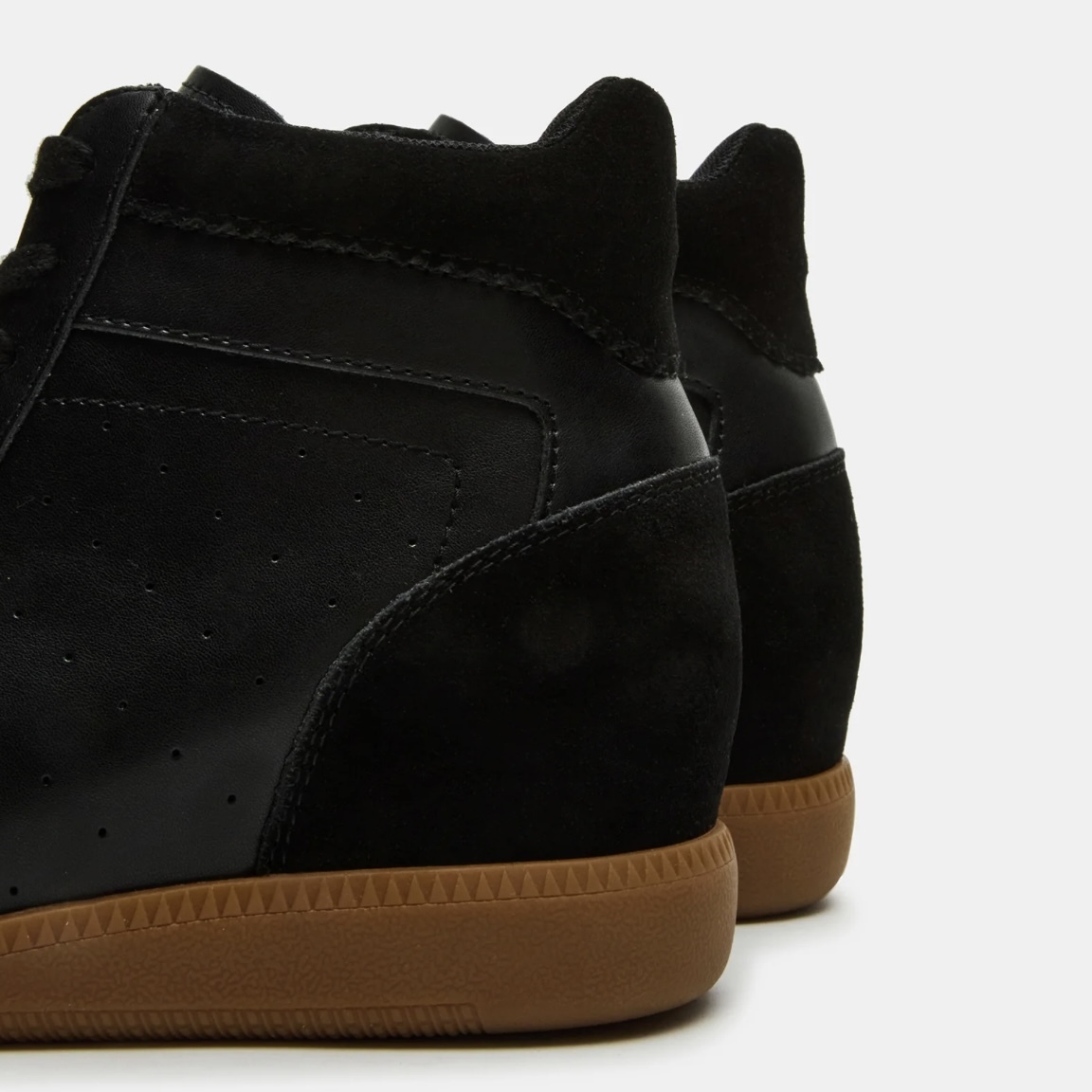 Steve Madden Morris レースアップ ハイトップ スニーカー 無地 Steve Madden Morris レースアップ ハイトップ スニーカー 無地