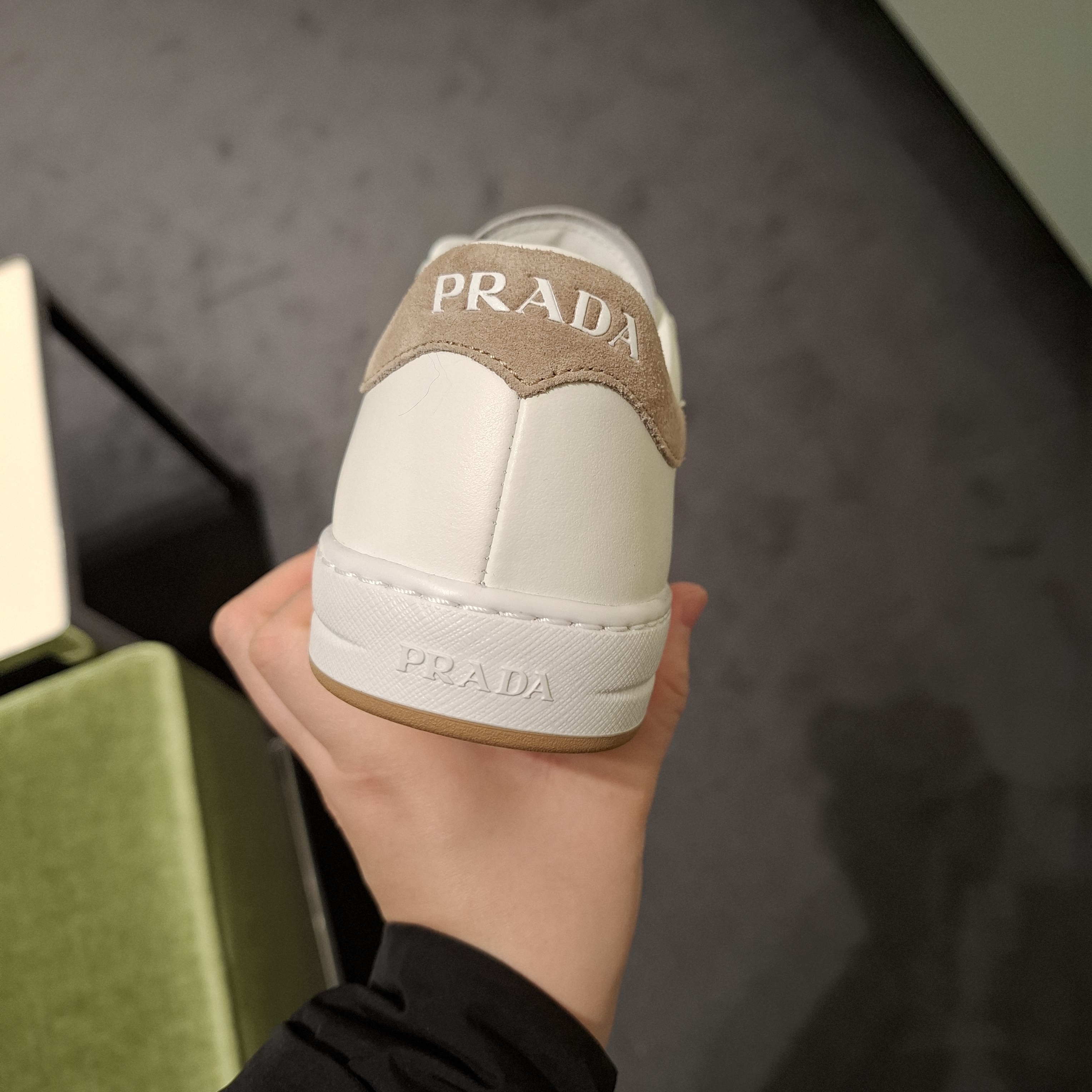 数量限定!EXPRESS便可◎PRADA NYLON スニーカー 1E796M (PRADA
