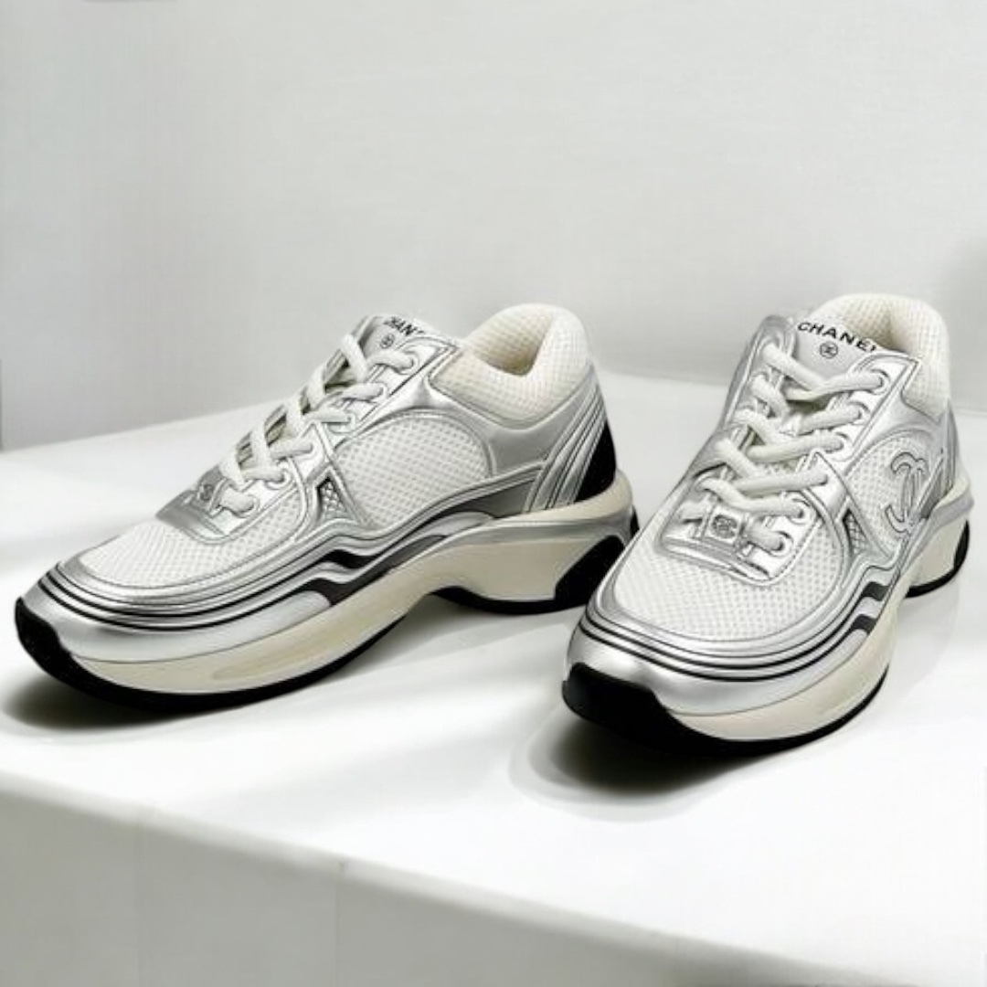 【VINTAGE】CHANEL シャネル スニーカー