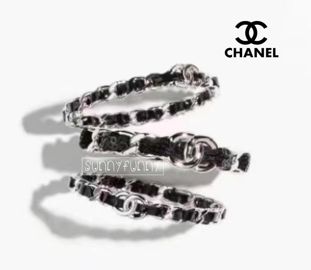 《25P★可愛すぎる》 CHANEL ブレスレッド CCロゴ レザー