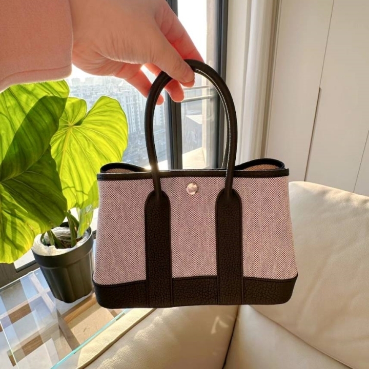 【サイズ感が可愛い】Hermes☆ネオガーデンパーティーTTPM 23 ☆ミニサイズが可愛い【Hermes】ネオガーデンパーティーTTPM 23