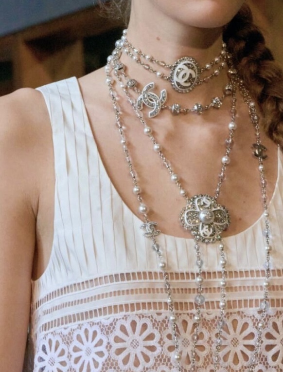 《パールとビジューの高級感♪》25C限定★CHANEL ネックレス