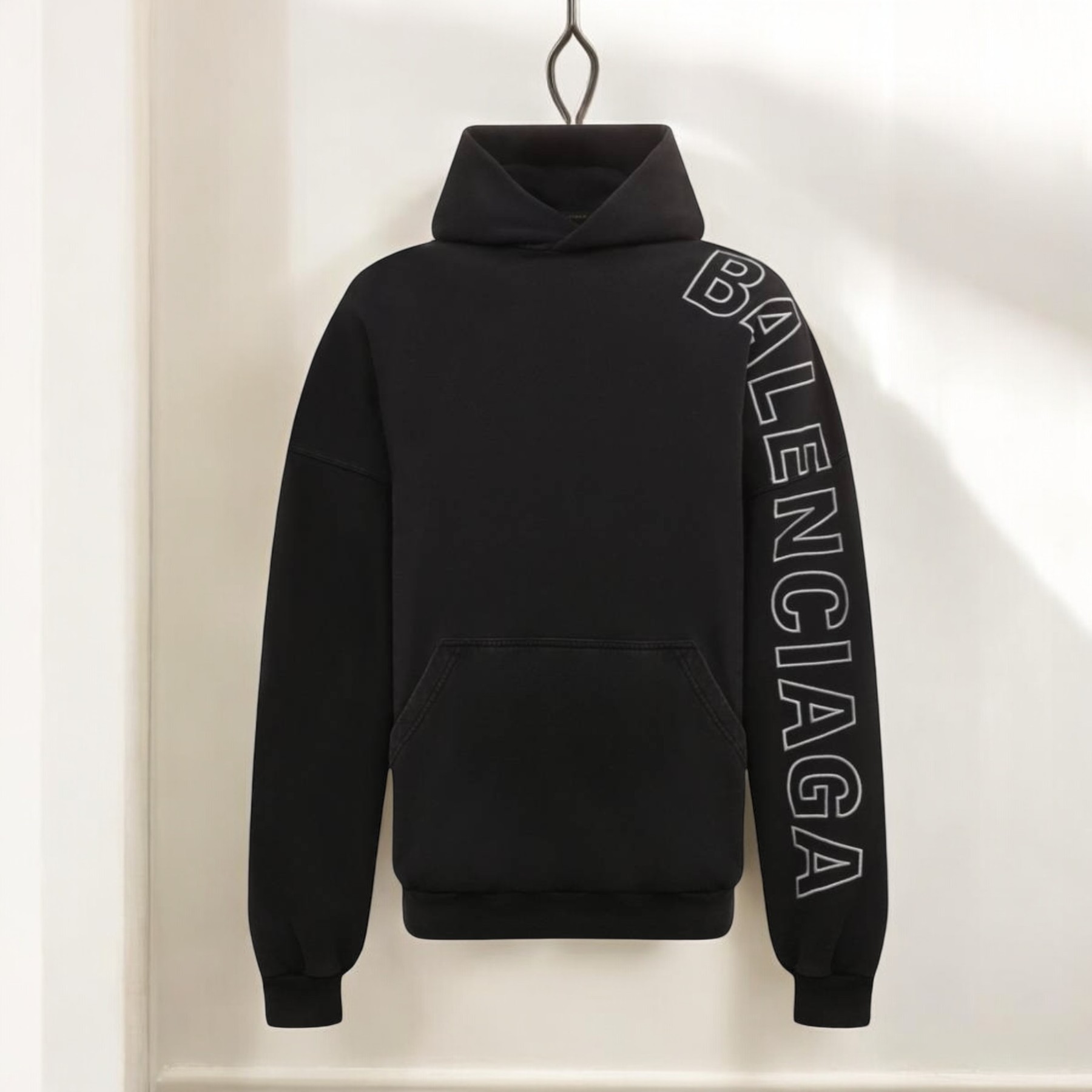 《BALENCIAGA》パーカー