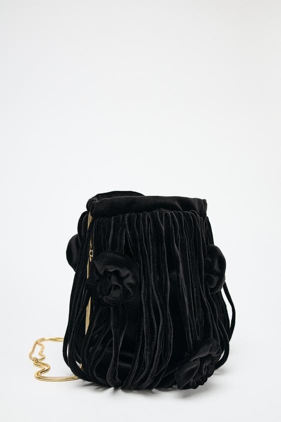 すぐ届く☆ZARA ベルベット風フラワーバケットバッグ (ZARA