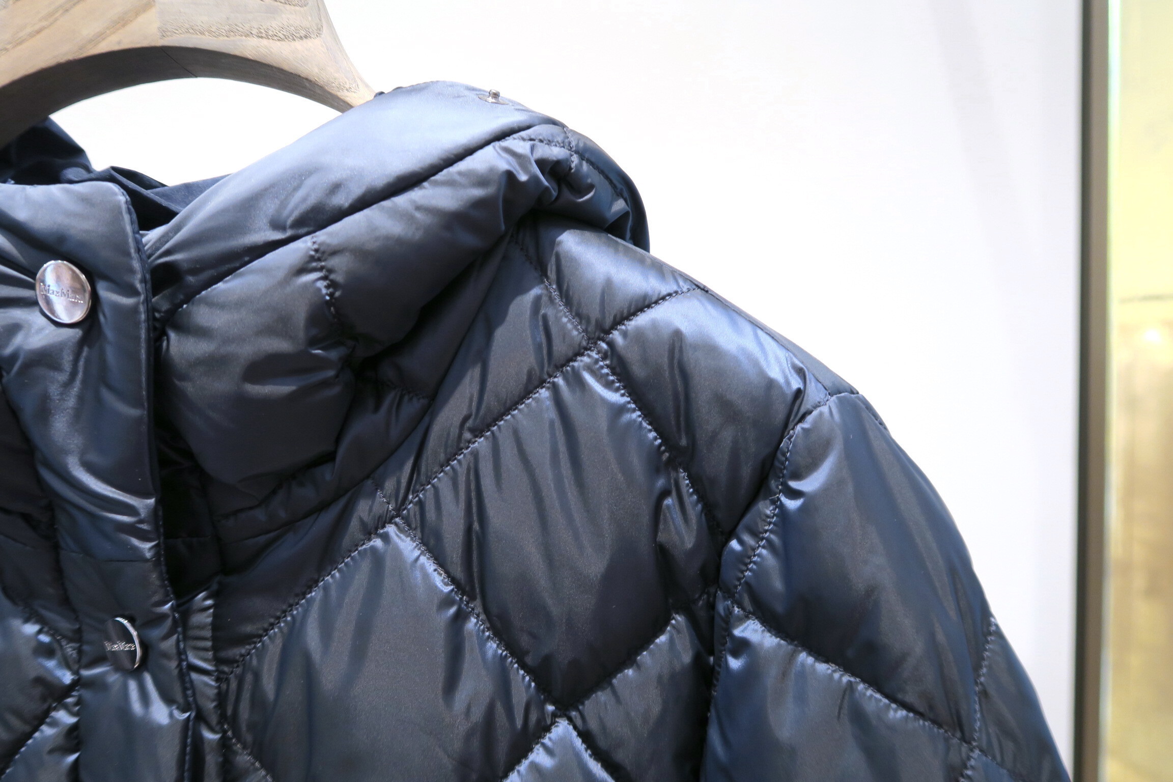 アウトレット☆ MaxMara リバーシブルダウンジャケット RISOFT