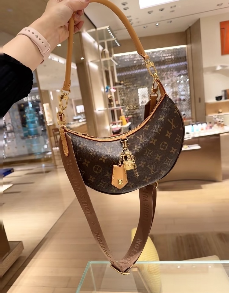 【南京錠が可愛い】LOUIS VUITTON★Looping★ハンドバッグ 南京錠が可愛い】LOUIS VUITTON☆Looping☆ハンドバッグ