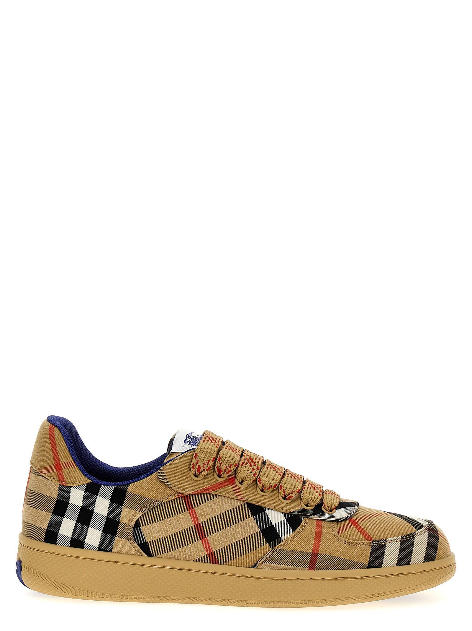 【送料&関税込】Burberry terrace Check Sneakers