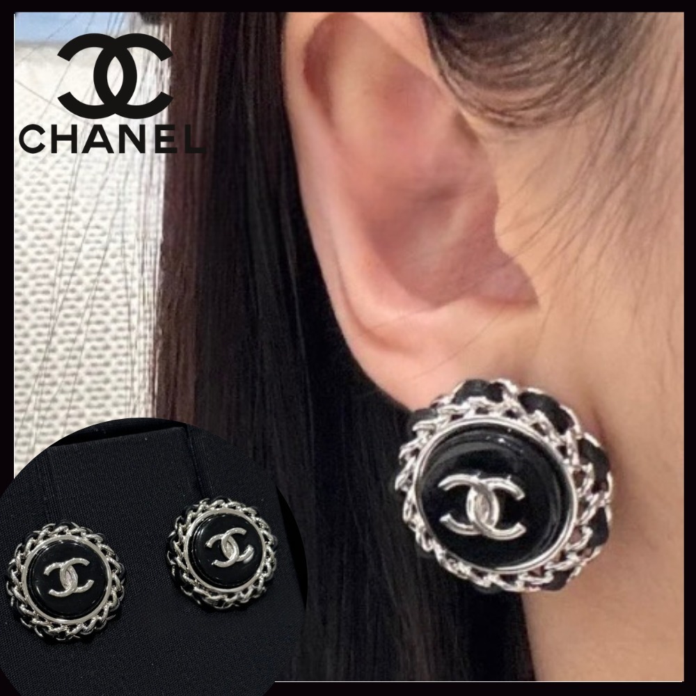 【クールで可愛い♪】 CHANEL ピアス