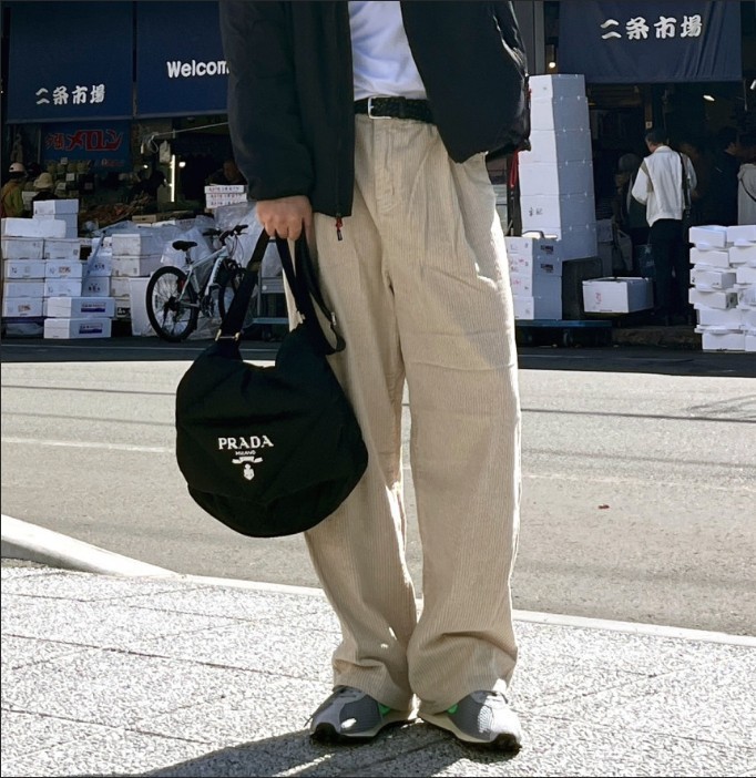 ★THOM BROWNE★ウエスト トリミング ツイル ウール パンツ ☆THOM BROWNE☆ウエスト トリミング ツイル ウール パンツ
