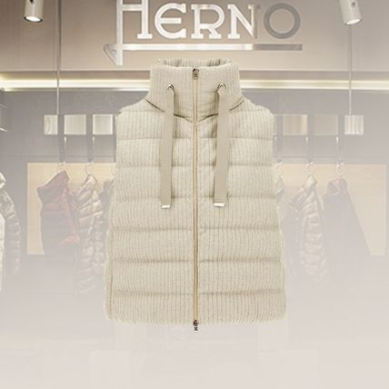 【24SS NEW】 HERNO_women / Emilia Ultralight ダウンベスト HERNO(ヘルノ) ダウンベスト(レディース) - 海外通販のBUYMA