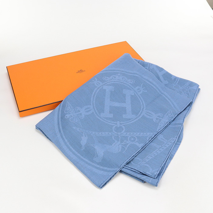 HERMES ポンチョ カシミア ブルー系【ランク：S】