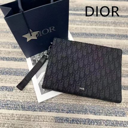 Dior(ディオール) クラッチバッグ(メンズ) - 海外通販のBUYMA