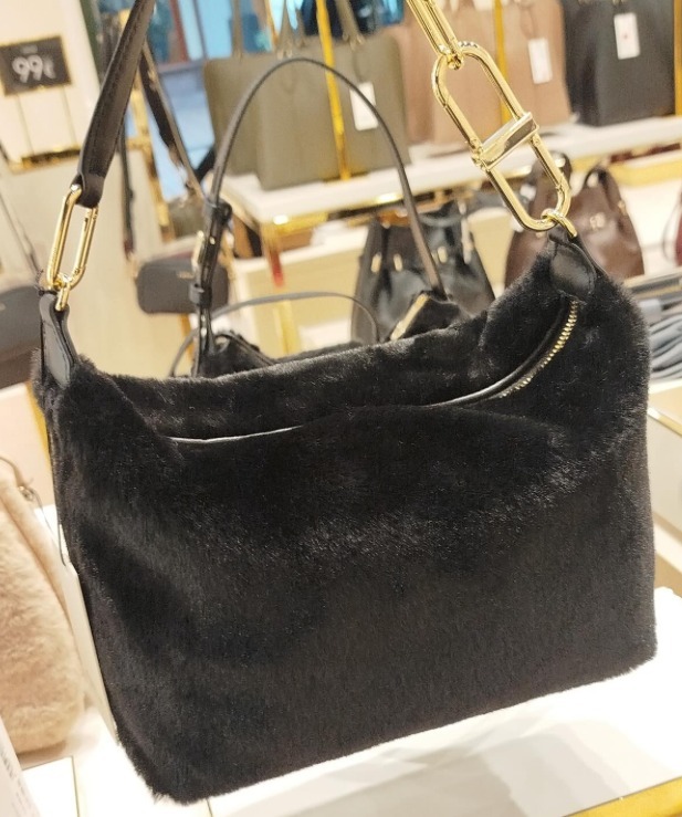 【Furla】ファーバッグ ３Way ブラック在庫１点限り特価