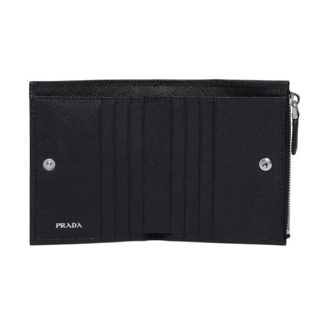 日本未入荷★PRADA*スタイリッシュなデザイン*小さな革財布 日本未入荷☆PRADA*スタイリッシュなデザイン*小さな革財布