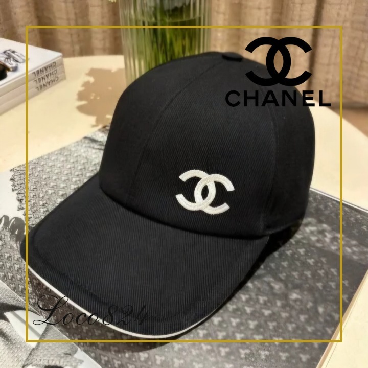 【使い勝手◎/冬に重宝 白黒デザイン】CHANEL ニット帽 使い勝手◎/冬に重宝 白黒デザイン】CHANEL ニット帽