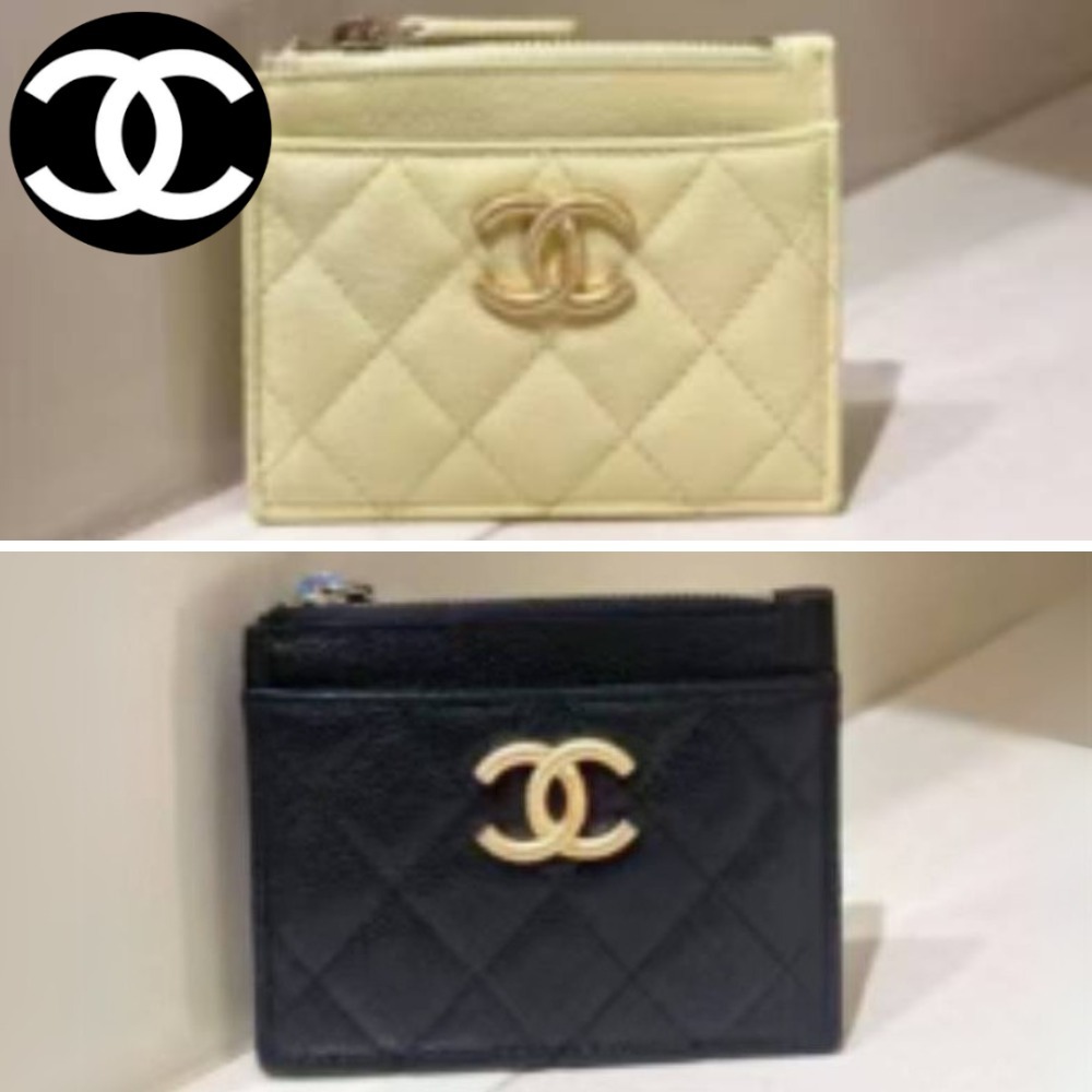 【落ち着いたカラー×ゴールドロゴが魅力的】CHANEL ミニ財布