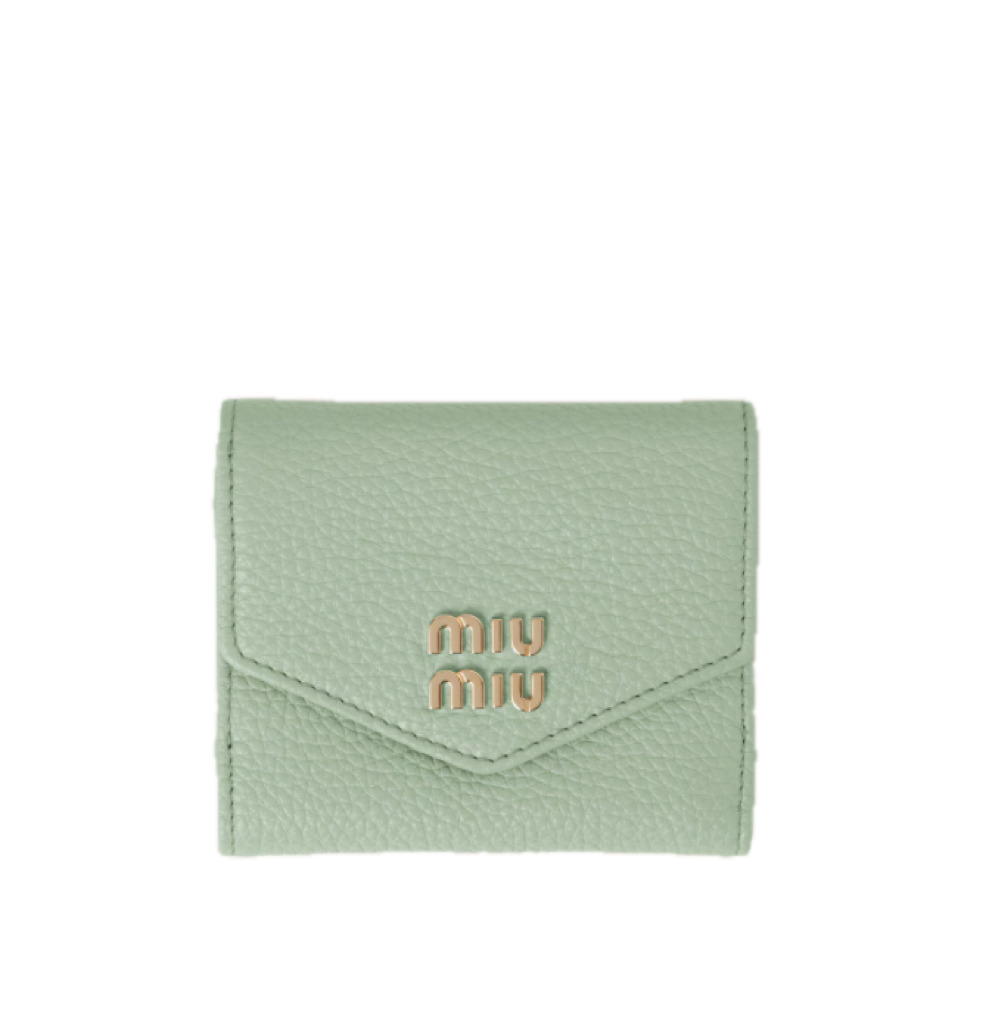 国内配送♪《miumiu》ヴィッテロダイノレザーフラップ付折り財布