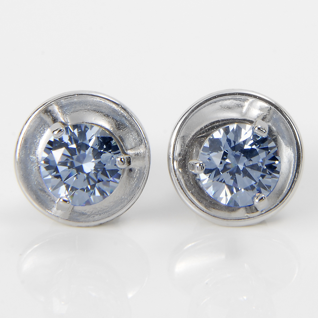 Swarovski スワロフスキー ピアス レディース 5725002 Solitaire