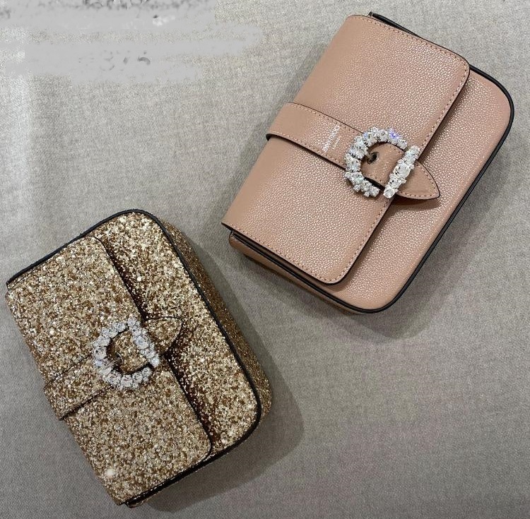 ショルダーバッグ・ポシェット JIMMY CHOO CHERI CHAIN SHOULDER BAG WITH CRYSTAL