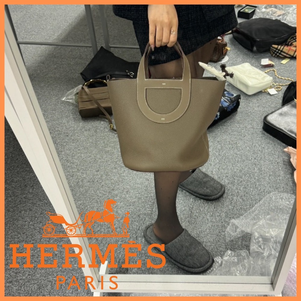 【大人気・入手困難】HERMES In The Loop ハンドバッグ 18/28