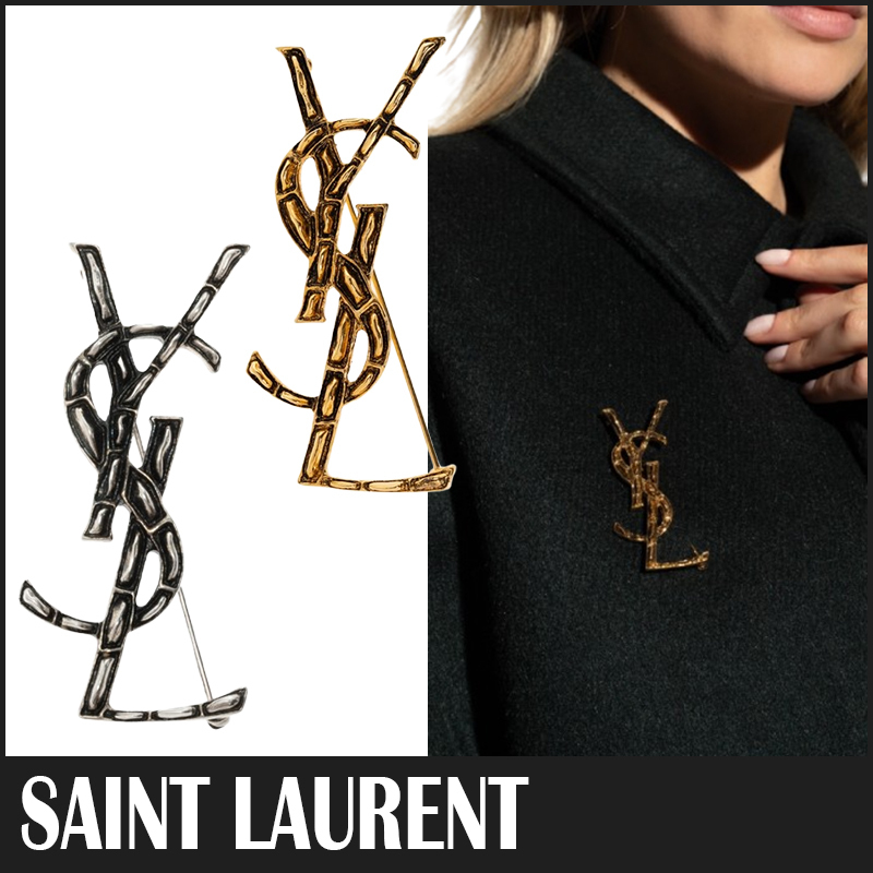☆送料関税込☆Saint Laurent カサンドラ クロコダイル ブローチ