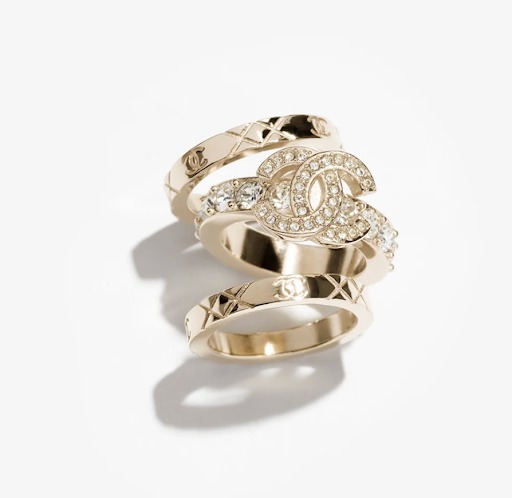 《3連でゴージャス♡》CHANEL リング