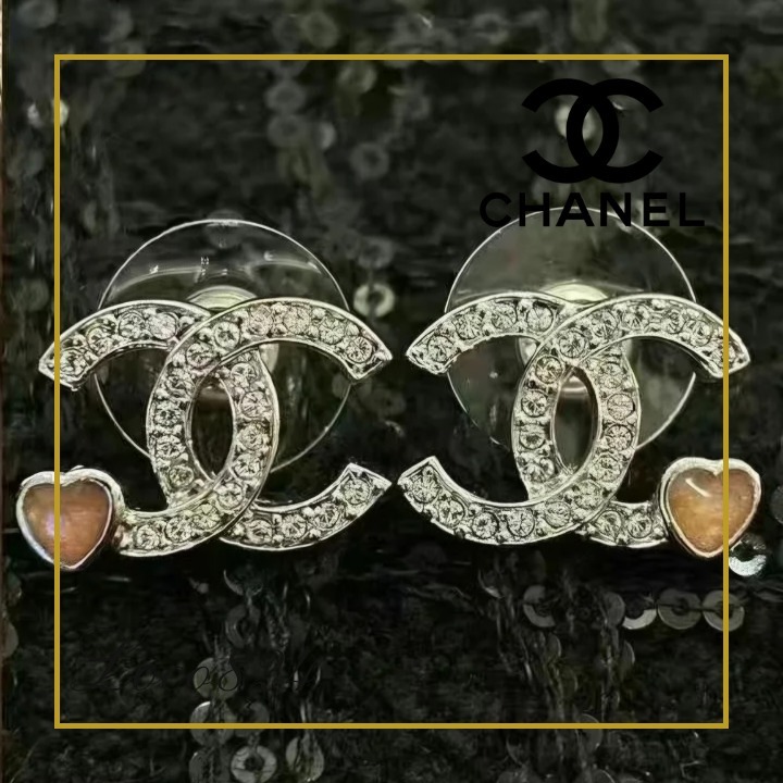 【ハートがアクセント♪】シャネル ピアス ココマーク CHANEL