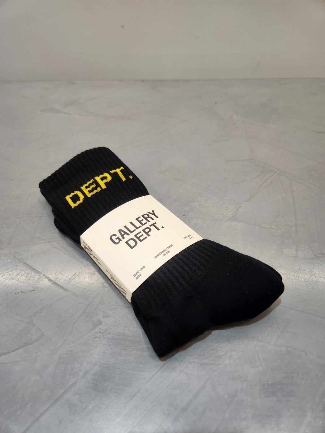 GALLERY DEPT. | DEPT CREW LONG SOCKS BLACK 靴下