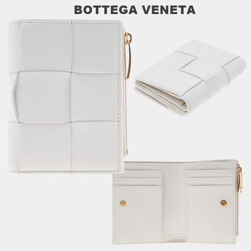 ☆BOTTEGA VENETA☆二つ折りウォレット 正規品