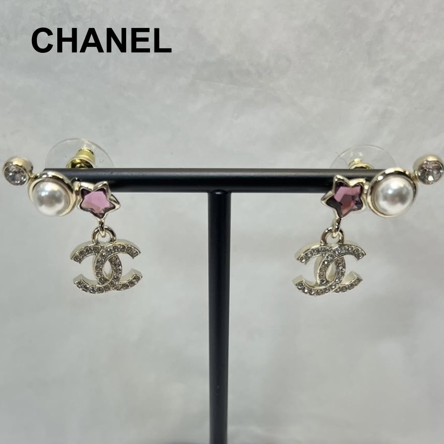 可愛い【CHANEL】パールと星が綺麗 キラキラ CCマーク