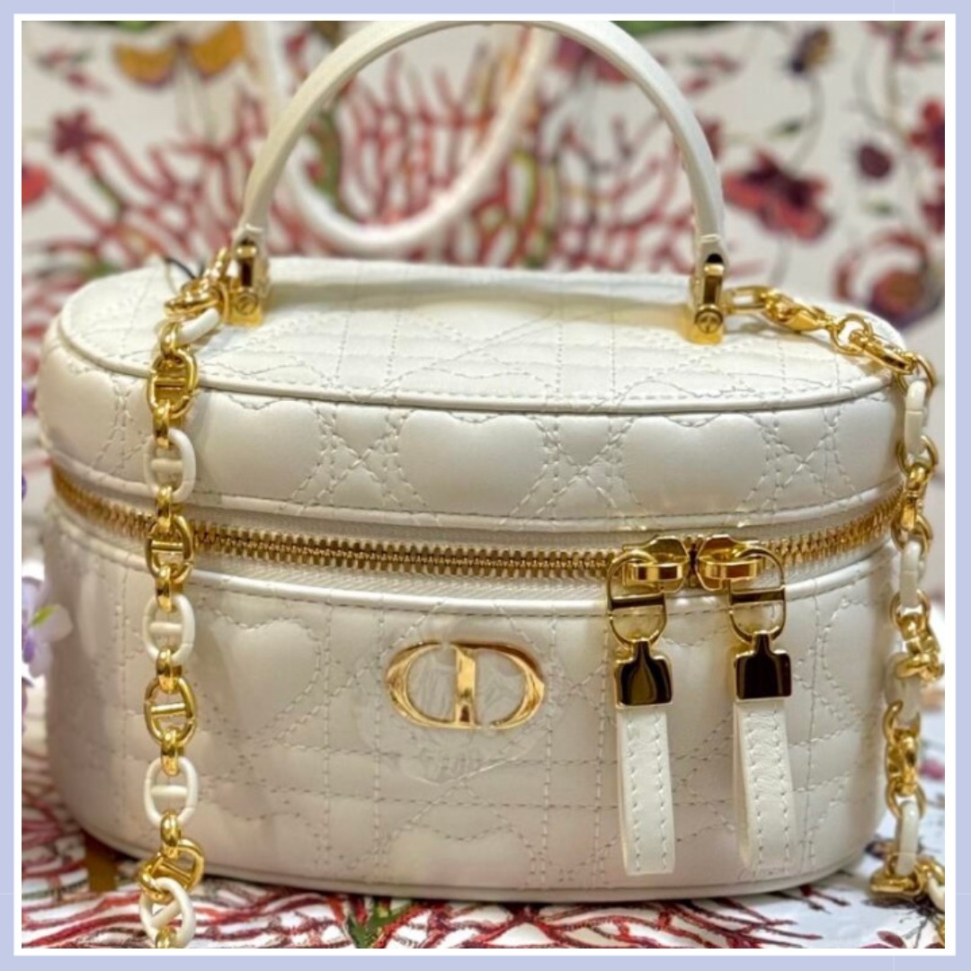 【おしゃれが一際輝く】Dior★ミニヴァニティ ハート カナージュ