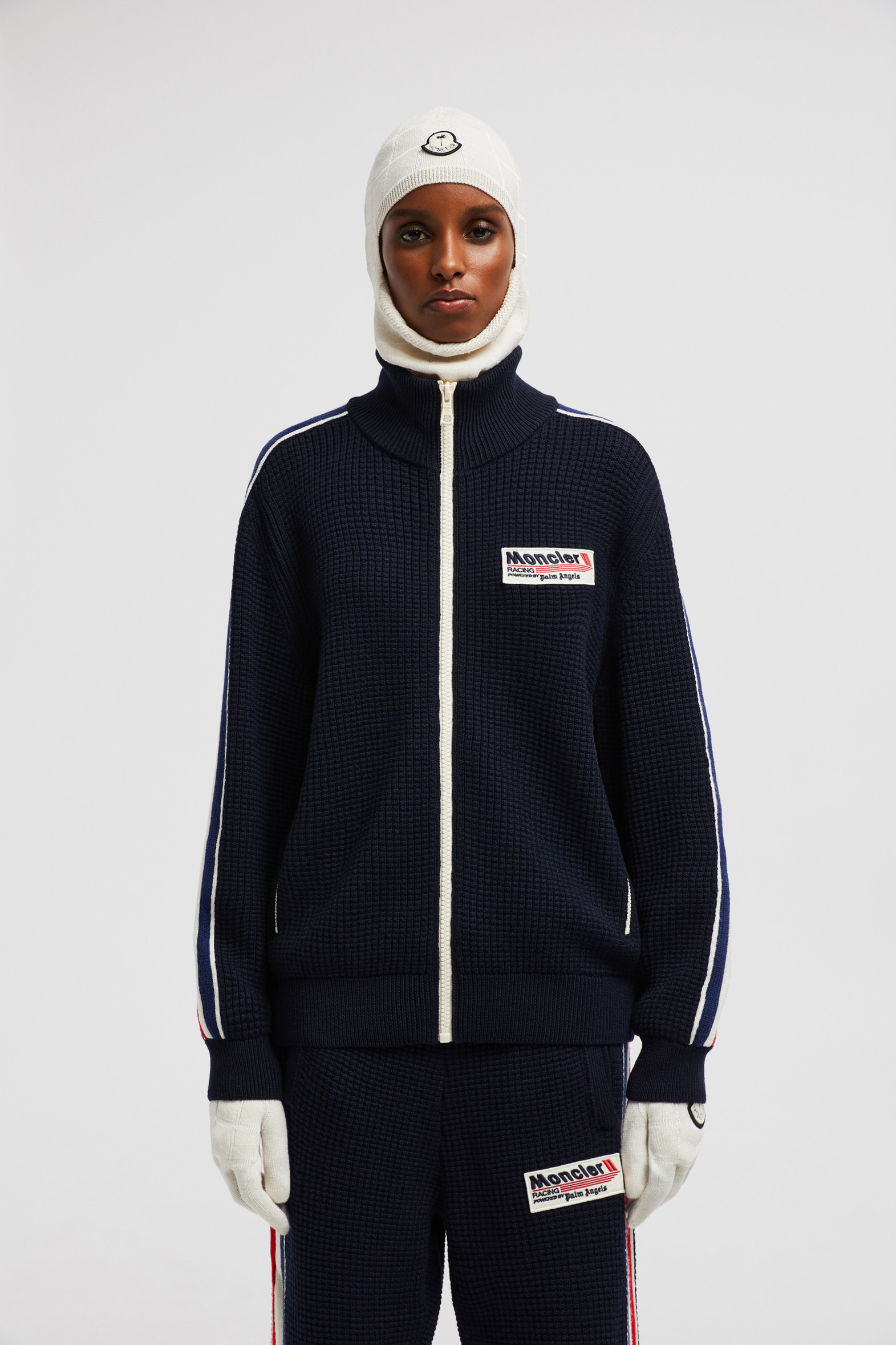 《個性光る》【MONCLER×パームエンジェルス】スウェットシャツ