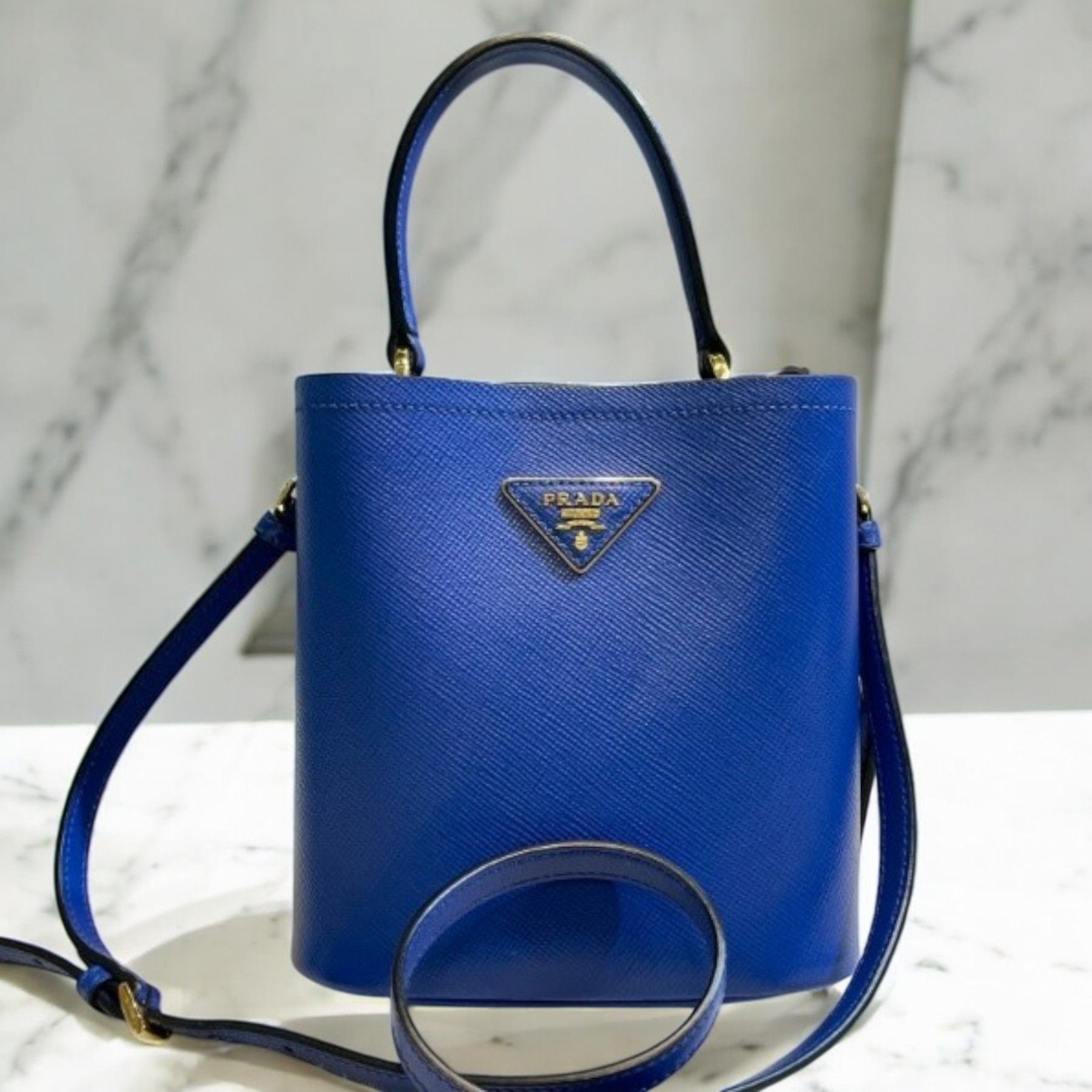 《PRADA》サフィアーノ 2WAY ショルダーバッグ 中古