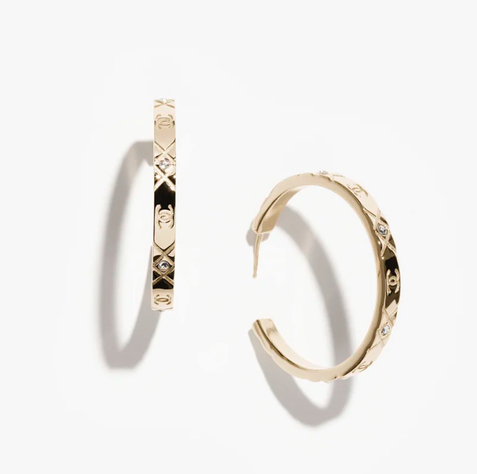 【洗練されたデザイン☆】CHANEL 25P フープピアス レディース 25P/お顔周りを華やかに♪】CHANEL フープピアス