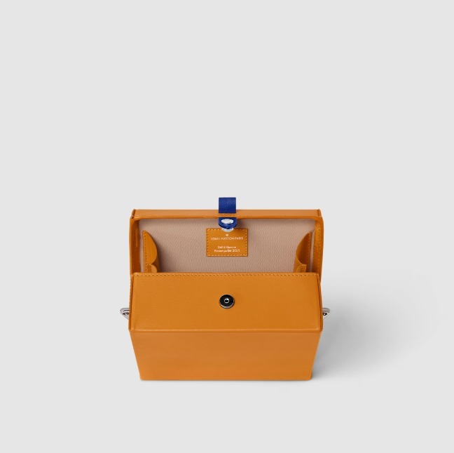 BOX風で大人気★2色【LOUIS VUITTON】ショッパー クラッチバッグ お洒落メンズに Louis Vuitton ショッパー・クラッチ バッグ 2色
