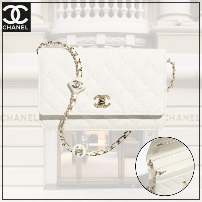 華やか♡美しいエナメル【CHANEL】チェーンウォレット