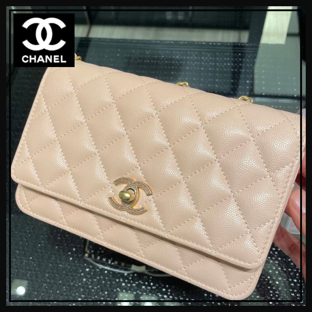 【在庫希少！甘めな印象に♡】CHANEL チェーンウォレット