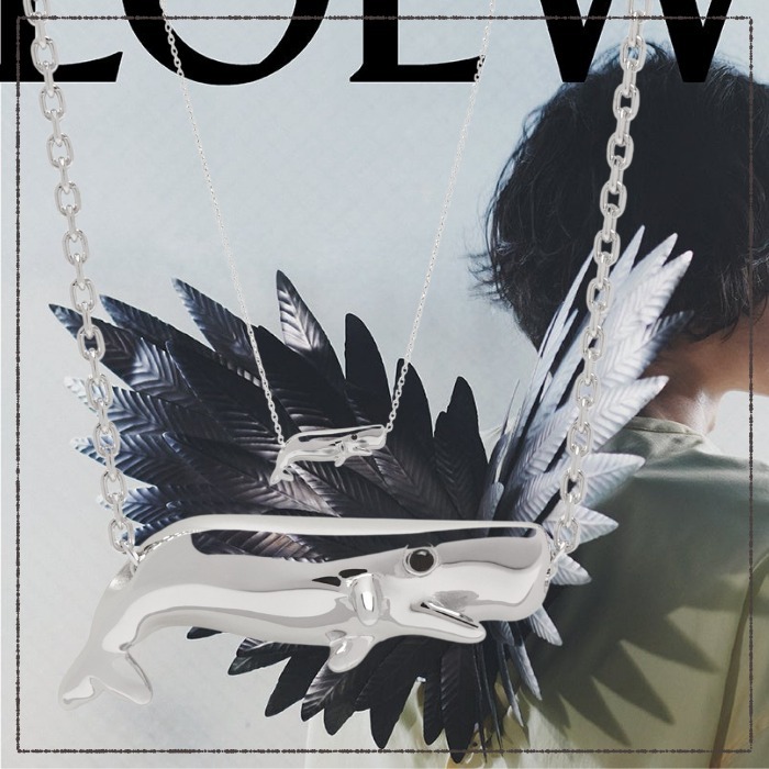 《大人気コラボ》【LOEWE×SUNA FUJITA】クジラ ネックレス