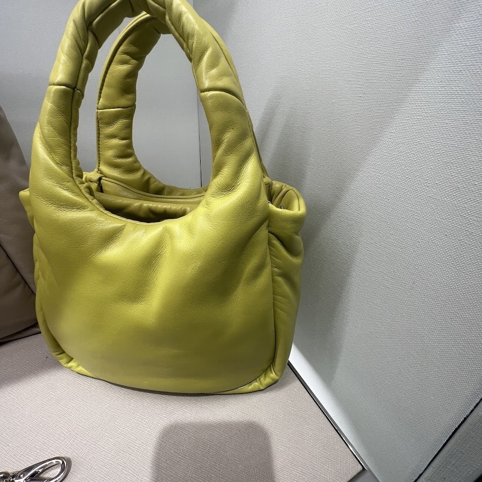 PRADA セール★ 1BA359 セール【PRADA】プラダ レザーハンドバッグ 1BA359 2DYI