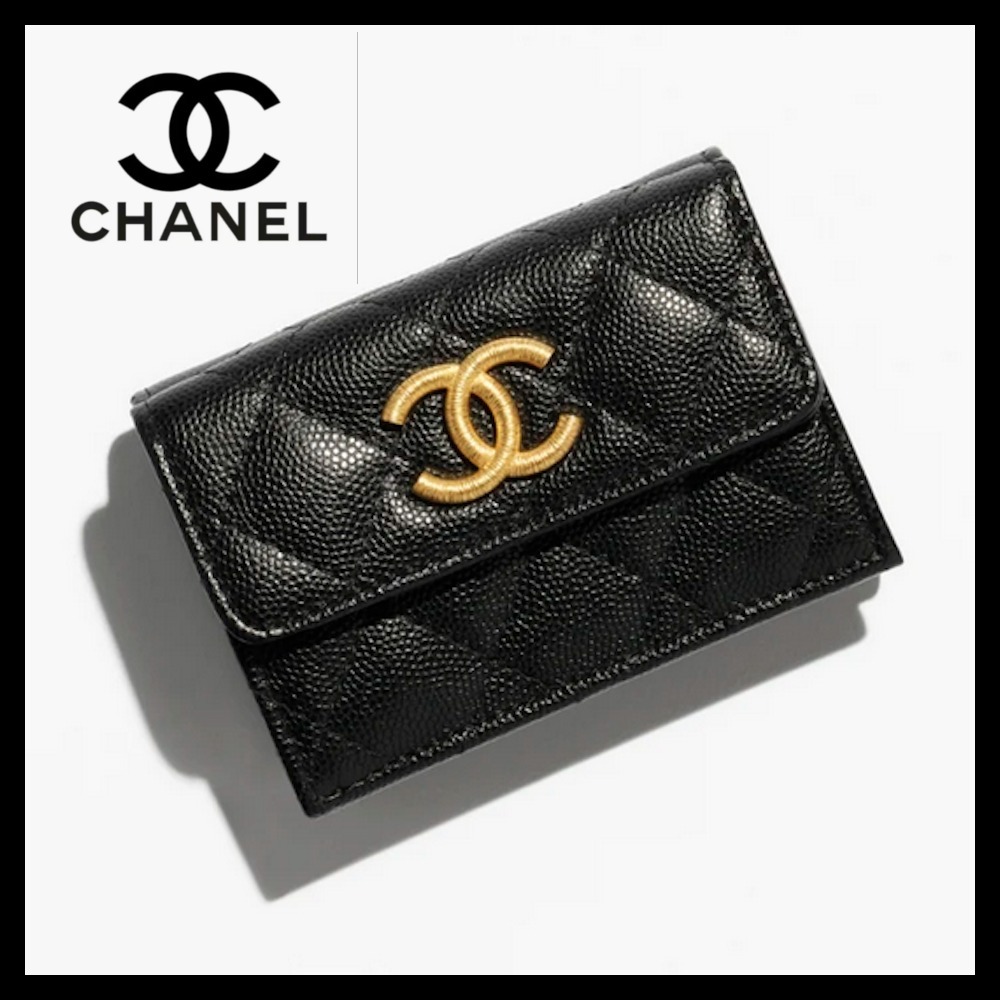 【大きめロゴが目を惹く♪】CHANEL 折りたたみ財布