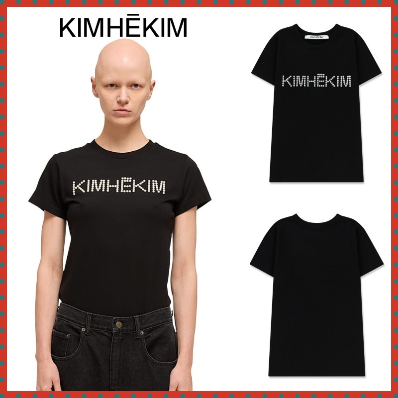 【KIMHEKIM】Pearl Embellished Logo Slim T-Shirt (Black)