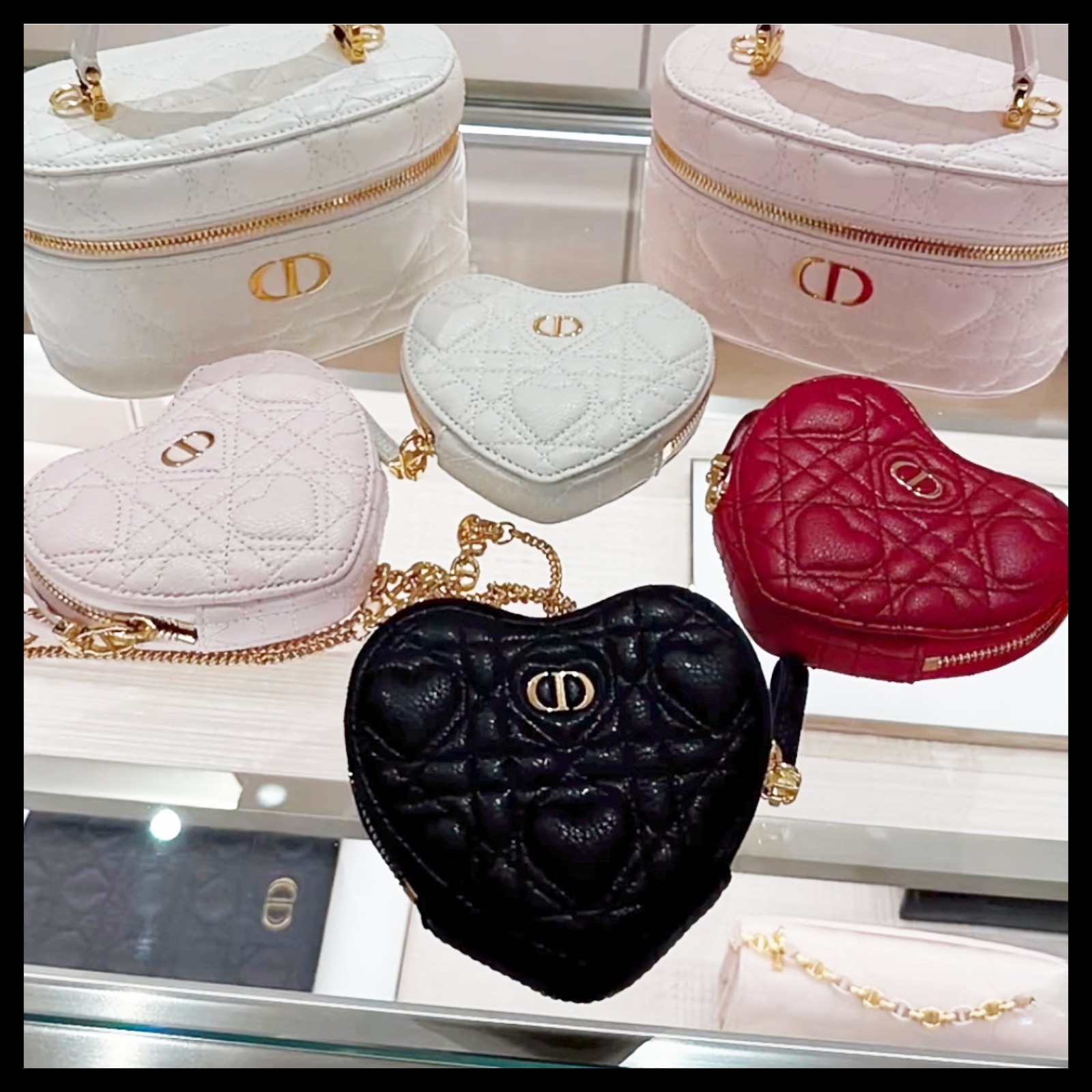 【ハートで可愛らしい♪】DIOR★チェーン ハート ポーチ