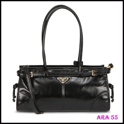 PRADA(プラダ)/関税送料込み Softlux Tote Bag (Medium)