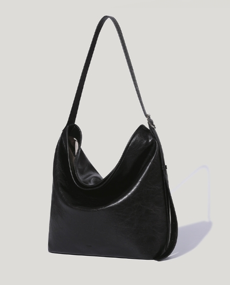 【韓国正規品】OVHEE Poe Bucket Bag 2カラー Designer fashion, Seoul-fully created | W Concept