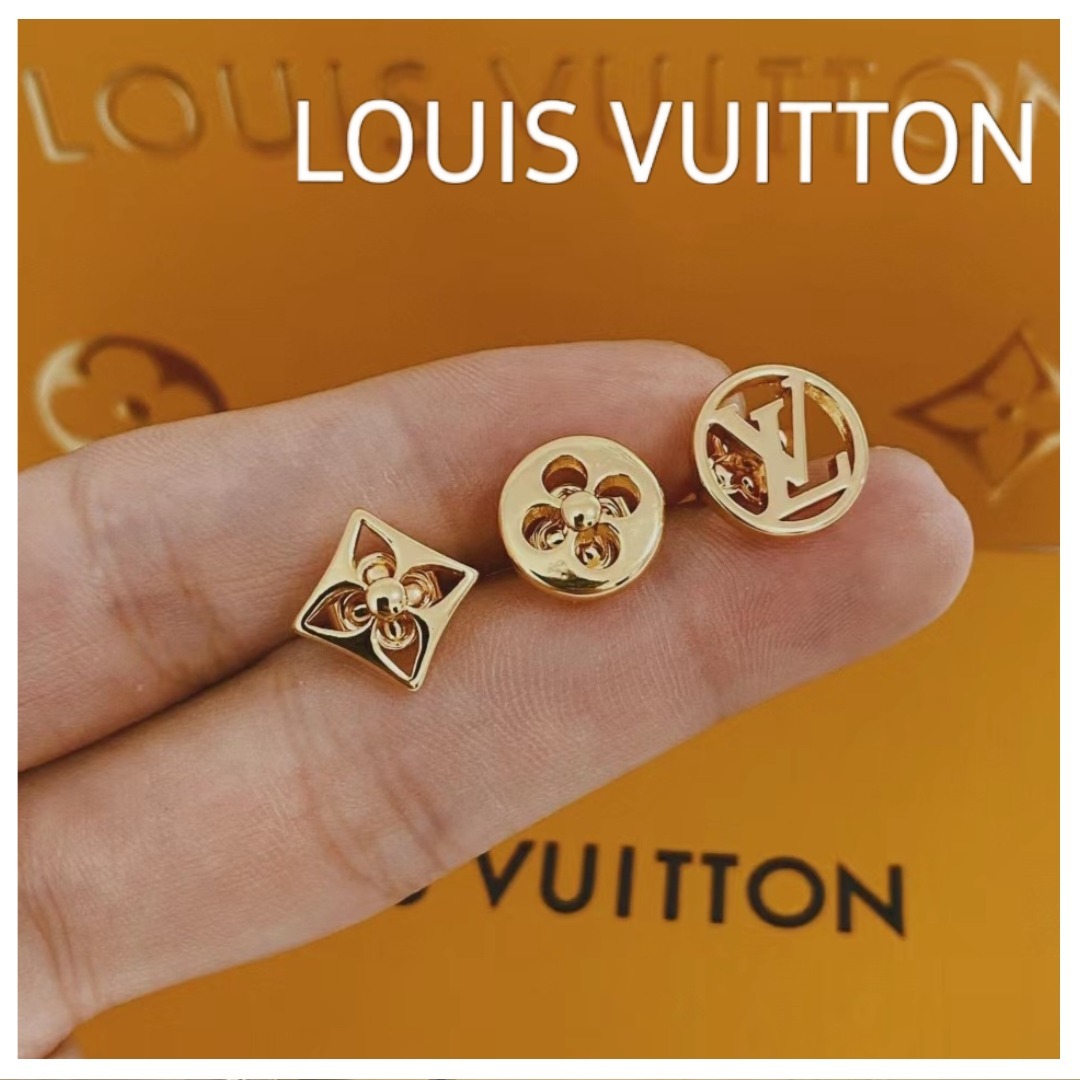 すぐ届く!!直営手配 Cartier アミュレット ドゥ カルティエ XS 大人気☆即納【カルティエ】アミュレットドゥ ネックレス XS 18K