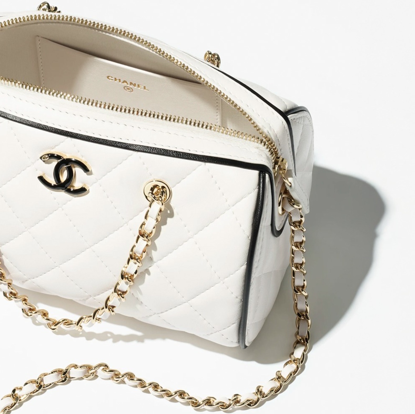 収納力もあり♡】CHANEL ミニボストンバッグ