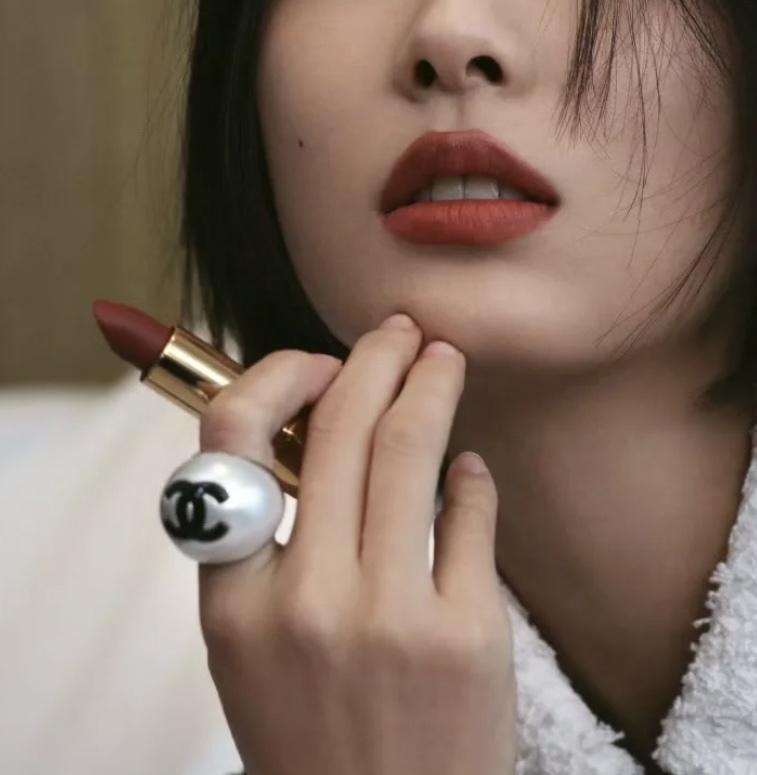 印象的な手元に☆ぷっくり感が可愛い 重ね付けも◎CHANEL リング